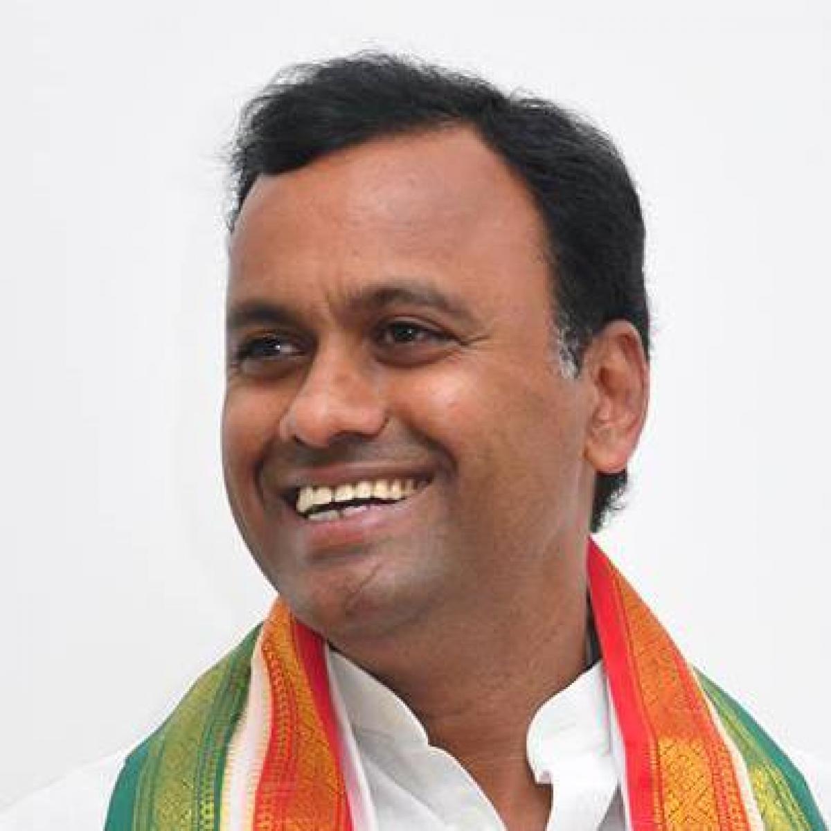 Komatireddy Raj Gopal Reddy wins Nalgonda MLC poll